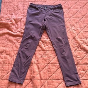 Lululemon ABC Skinny fit pants (Red, size 33)